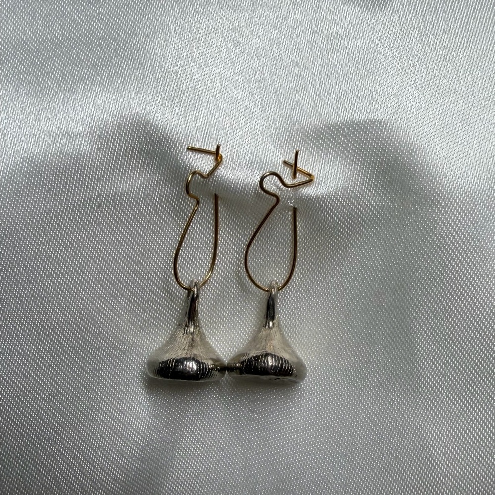 Candy Kiss Drop Earrings